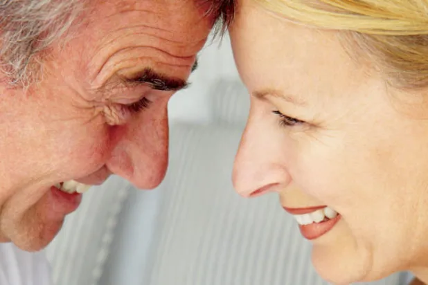 هل التقدم في السن يمنع الرجل من ممارسة الجنس؟