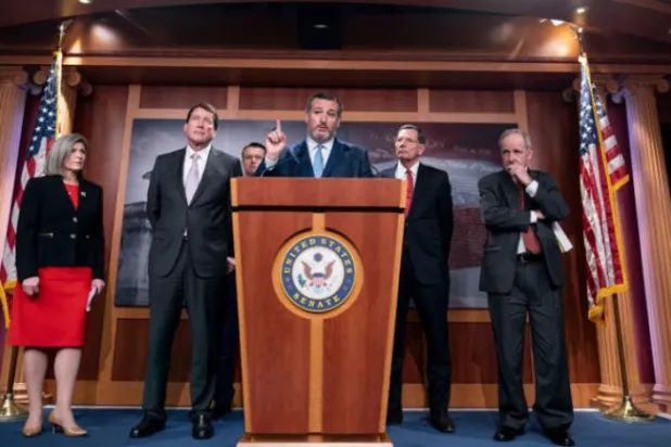 US Lawmakers: Iran Nuclear Deal Will Be a Massive Win for Putin 