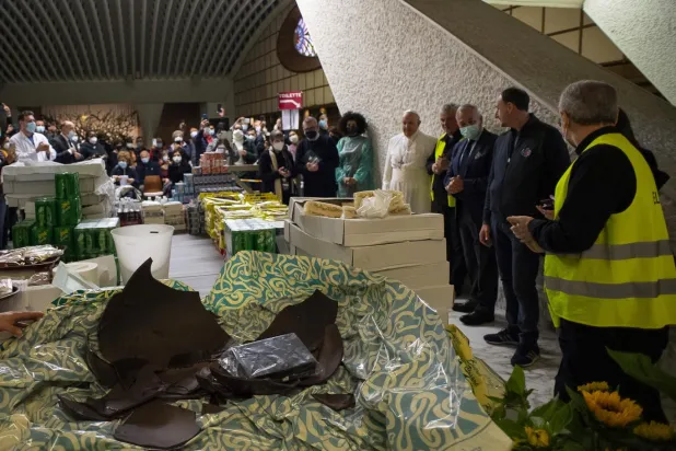 Papa Francis komünist mi?