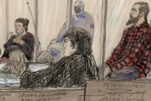 محاكمة متطرف فرنسي برفقة زوجاته الأربع في باريس