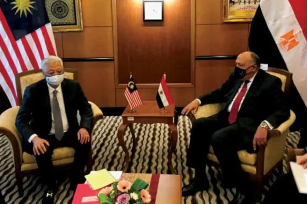 Mısır Dışişleri Bakanı Şukri, Singapur, Endonezya ve Pakistan’ı da kapsayan Asya turuna başladı