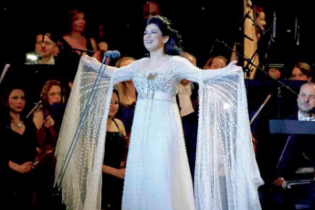 هبة القواس تطلق أغنيتها  «لبنان عد أملاً» من المتحف الوطني