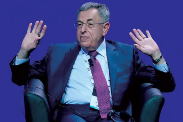 لبنان: السنيورة منخرط في الانتخابات وليس مرشحاً