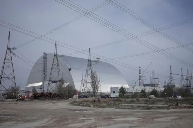 إعادة التيار الكهربائي مجدداً إلى محطة تشيرنوبل النووية في أوكرانيا