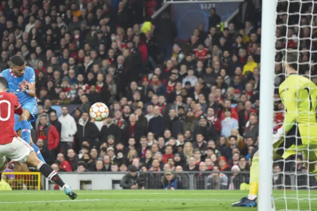 سيميوني الواقعي ينجح في قيادة أتلتيكو لربع النهائي... ويونايتد يحتاج إلى عملية بناء جديدة