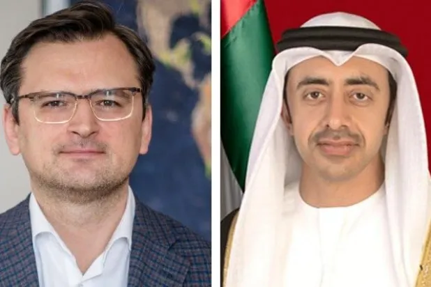 وزير الخارجية الإماراتي يبحث مع نظيره الأوكراني مستجدات الأزمة
