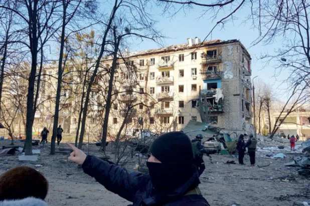 قصف وإغاثة: شبكة قطارات أوكرانيا تنجد المدن المنكوبة