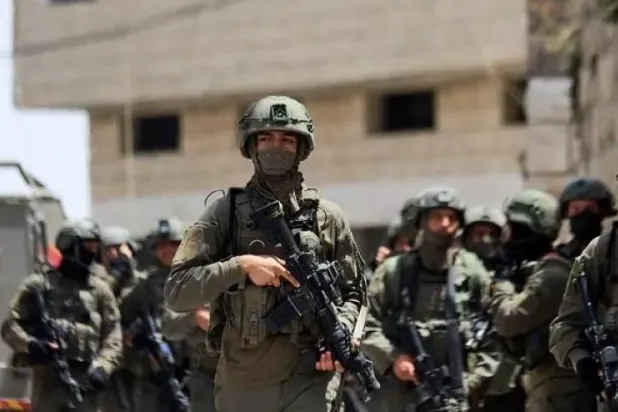 Arap Koalisyonu terörist Husilerin SİHA’larını imha etti