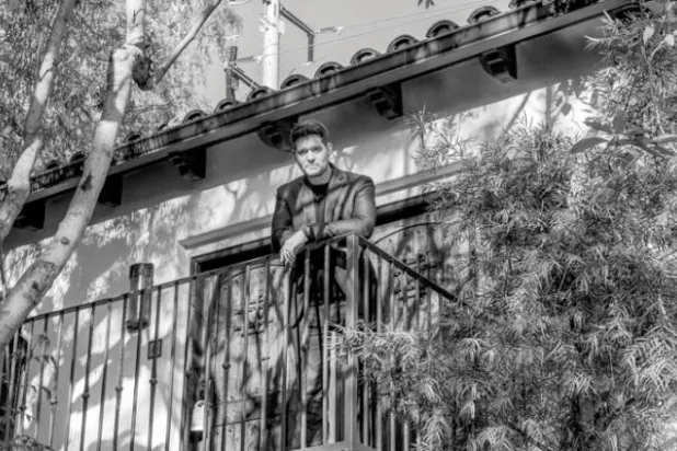 دائماً ما يجد مايكل بوبليه طريقاً