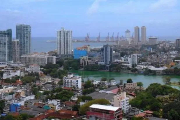 سريلانكا تسعى لتسهيل مالي صيني بـ1.5 مليار دولار