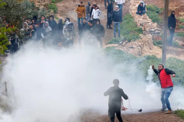 أشتية يحذّر من تحول اللاجئين الأوكرانيين إلى مستوطنين جدد