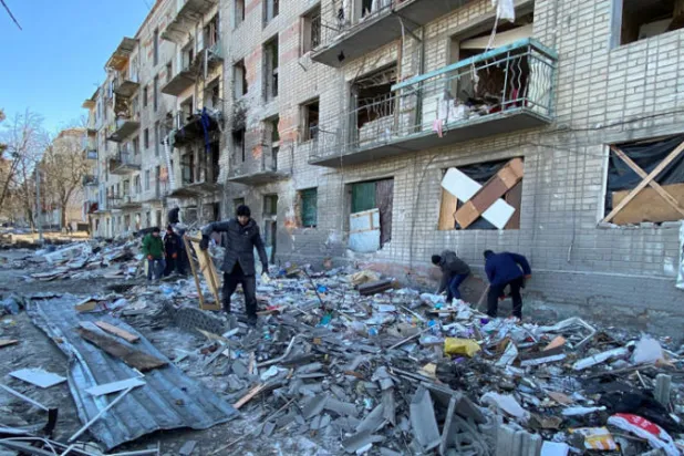 خاركيف ثكنة عسكرية استعداداً لـ«حرب شوارع»