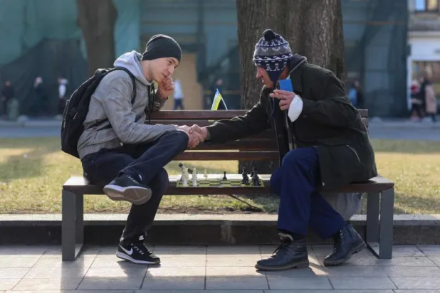 مدينة لفيف الأوكرانية «عاصمة الشطرنج» تترقّب «النقلة» الروسية المقبلة