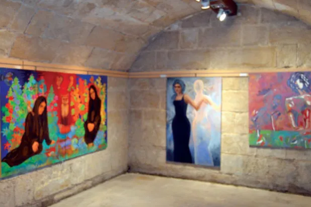 رحلة تشكيلية نسائية تعيد اكتشاف جماليات الأقصر