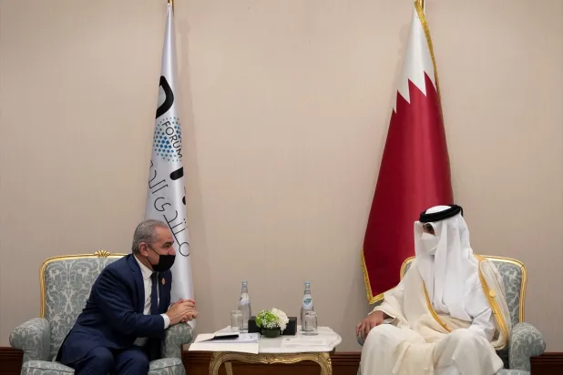 Filistin Başbakanı Iştiyye ile Katar Emiri Al Sani Filistin davasını görüştü