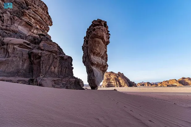 سازه سنگی در ام سرهیج؛ جاذبه گردشگری بیابان حسما در تبوک