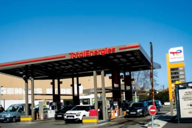 Total CEO’su Pouyanne: Rusya’da milyarlarca dolar değerinde varlıklarımız bulunuyor ve onları terk etmeyeceğiz