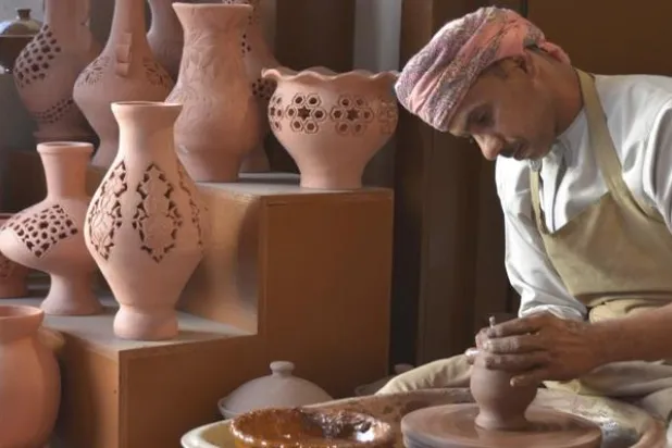 لائحة تنظيمية عمانية لدعم الصناعات الحرفية