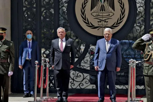 عباس سے اردن کے شاہ کی گفتگو: ہم چیلنجوں کے باوجود آپ کے ساتھ کھڑے ہیں