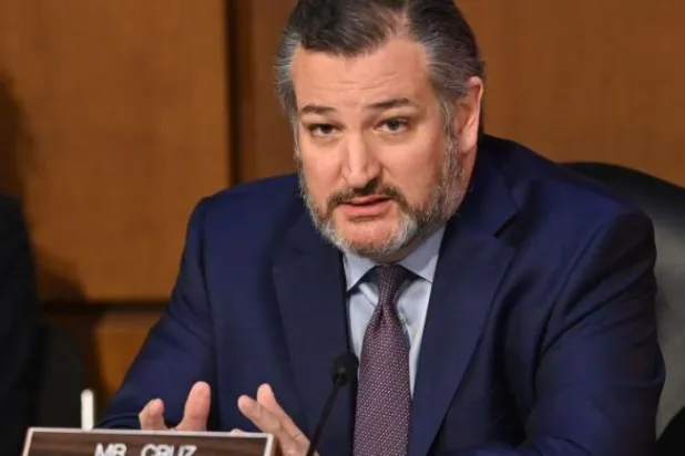 Cumhuriyetçi Senatör Cruz: Devrim Muhafızları’nı terör örgütleri listesinden çıkarılmasına yönelik her girişim yanlıştır