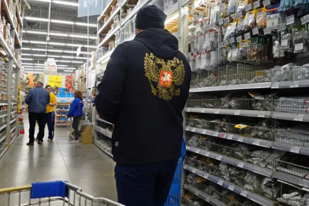 واشنطن تفرض مزيداً من العقوبات على قطاع التكنولوجيا في روسيا