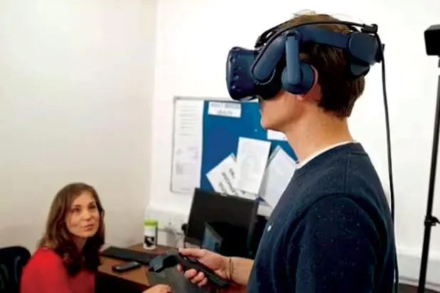 «الواقع الافتراضي» يساعد المصابين بالذهان