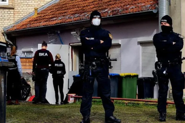 Almanya: Aşırı sağcı örgütlere yönelik operasyonlarda 4 kişi tutuklandı