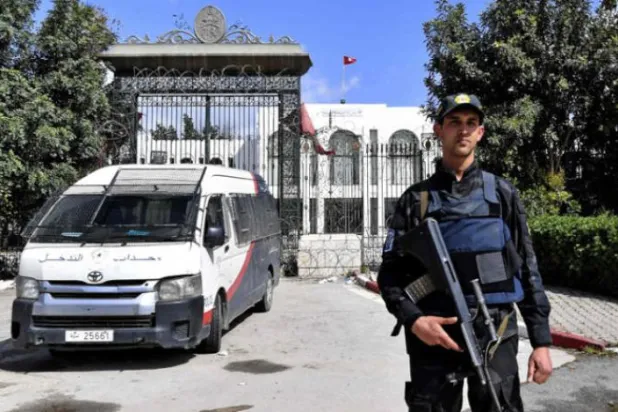 Tunus'ta parlamento seçimlerinde kullanılacak oylama sistemi tartışma yarattı