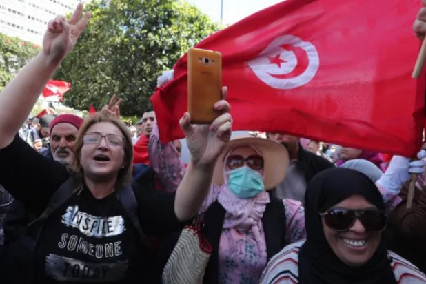 Tunus’ta protesto gösterilerine karşı yoğun güvenlik önlemleri alındı