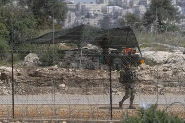 İsrail güçleri, Batı Şeria'da Filistinli bir kadını daha vurarak öldürdü