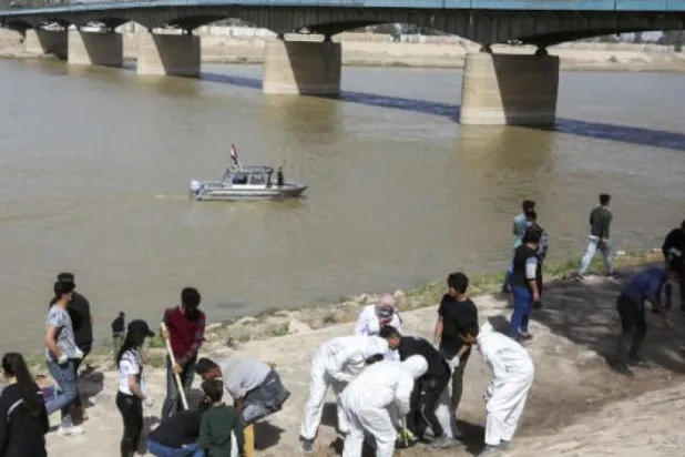 Dicle kıyıları ‘Temizlik Elçileri’ sayesinde nefes alıyor