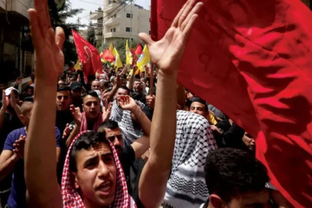 İsrail ordusu Filistinlileri öldürmeye devam ediyor