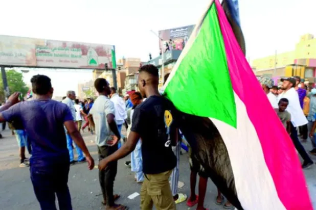 Sudan’da Beşir rejiminin liderleri serbest bırakıldı