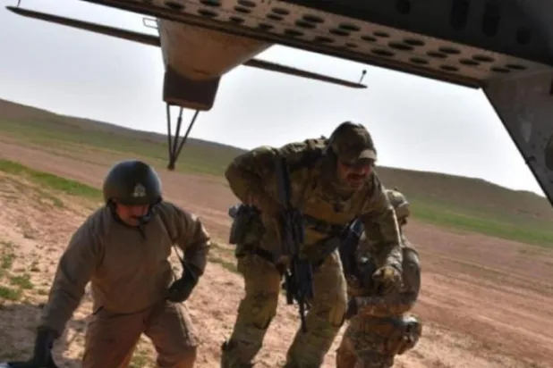 Irak: Kerkük’te DEAŞ’ın kuluçka merkezlerine hava indirme operasyonu gerçekleştirildi