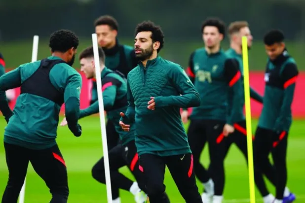 قمة كلاسيكية بين ليفربول ويونايتد اليوم... وسيتي ينتظر برايتون غداً ويترقب