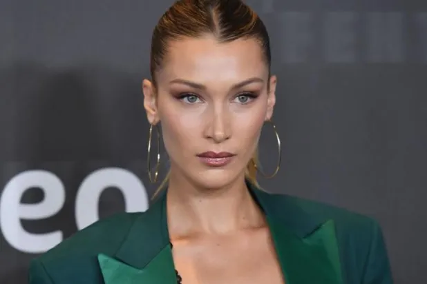 ABD'li model Bella Hadid, Instagram'ı Filistin paylaşımlarını sansürlemekle suçladı