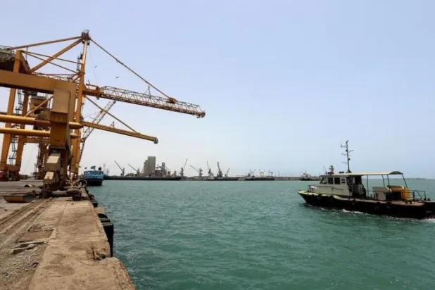 Yemen hükümeti, iki haftada Hudeyde limanına 7 petrol gemisinin girişine izin verdi