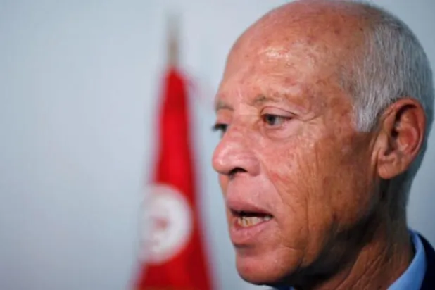 Tunus Cumhurbaşkanı siyasi hasımlarını eleştirdi: İp üzerinde oynuyorlar. Her gün renk değiştiriyorlar ve dönüyorlar. 