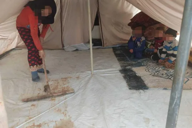 World Vision: Suriyeli dul kadınlar kaldıkları kamplarda hayatta kalabilmek için cinsel ilişkiye zorlanıyor