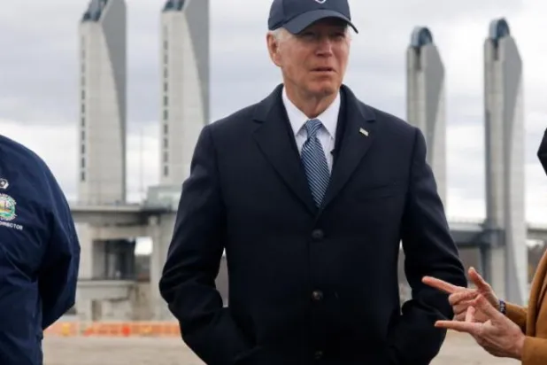 Biden, Ukrayna'ya ilave silah yardımı yapacaklarını söyledi