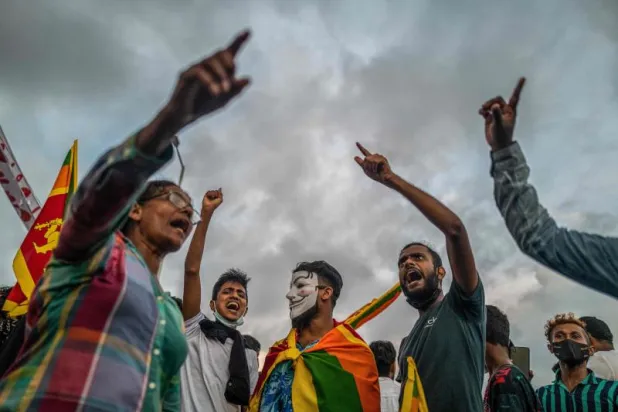 مقتل متظاهر برصاص الشرطة في سريلانكا