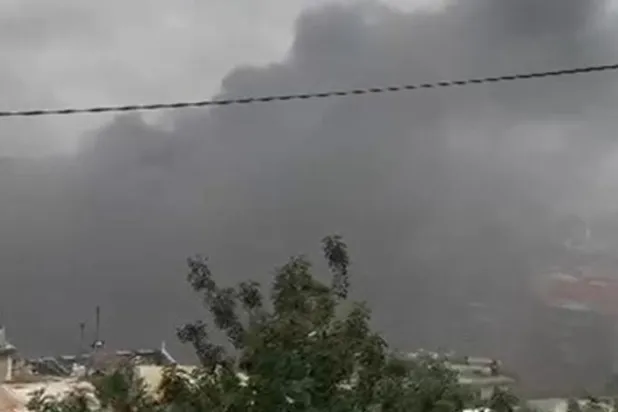 Lübnan’da bir fabrikada çıkan yangında 3 kişi yaşamını yitirdi