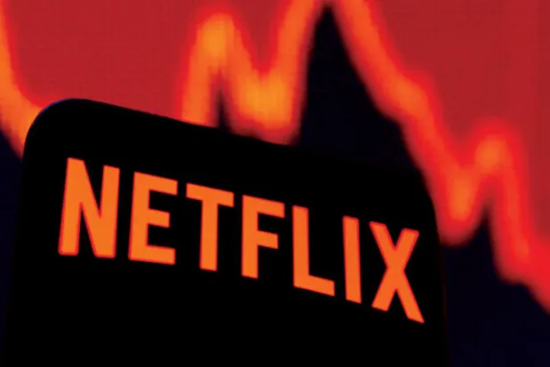 أسهم «نتفليكس» تفقد ثلث قيمتها بعد خسارة آلاف المشتركين