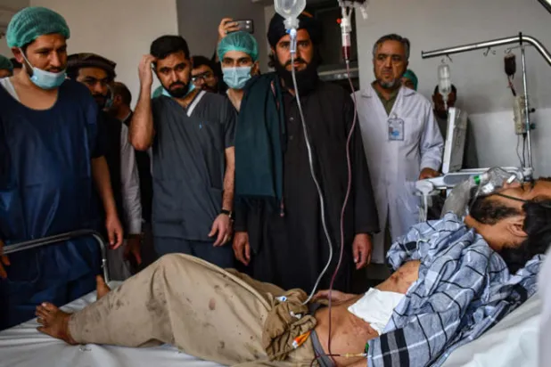 عشرات الضحايا بتفجيرين في مزار الشريف وقندوز بأفغانستان