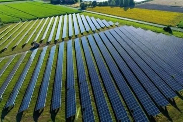 «أمازون» تعتزم إطلاق 37 مشروعا للطاقة المتجددة