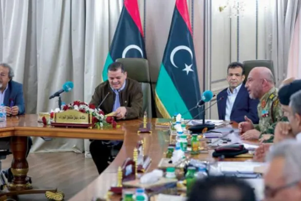 دبیبہ باشاغا حکومت کے ساتھ اپنی جدوجہد میں ایک امریکی لابی کی مدد مانگ رہی ہے