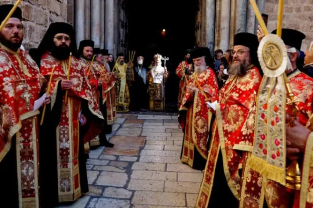 Filistin Otoritesi ve Ortodoks Patrikhanesi, Kutsal Kabir Kilisesi’ne yönelik kısıtlamalara tepki gösterdi