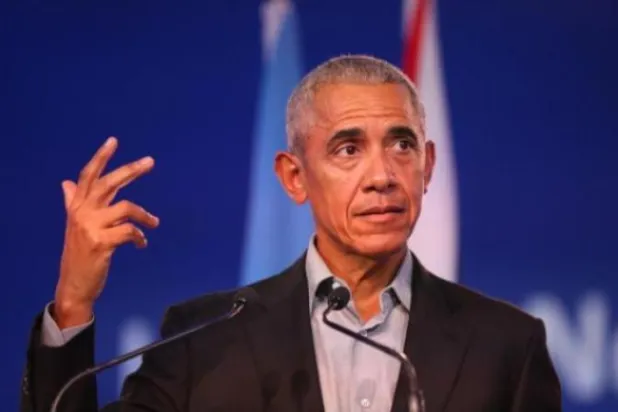 Obama sosyal medya ağlarını ‘demokrasiyi geriletmekle' suçladı