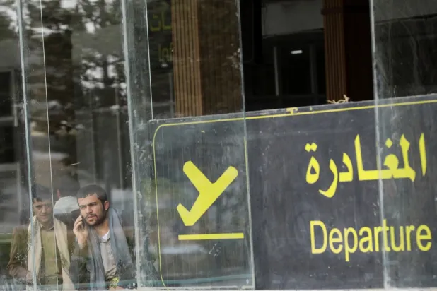 Last-Minute Dispute Leads to Delay of First Flight as Part of Yemen Truce