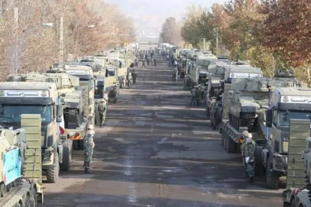 İran ordusu Afganistan sınırına asker gönderdi